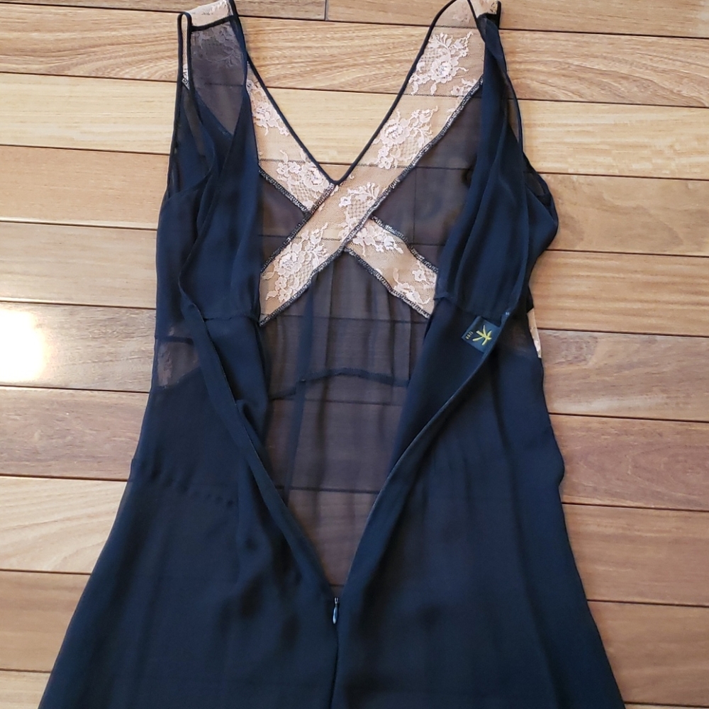 Dress - Picture 13 of 14